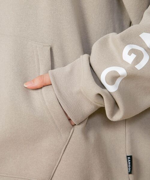 【KANGOL/カンゴール】フェイクレイヤード 袖プリント フードエンボスロゴ ビッグシルエット 裏起毛 フーディー プルオーバーパーカー（パーカー）｜KANGOL（カンゴール）