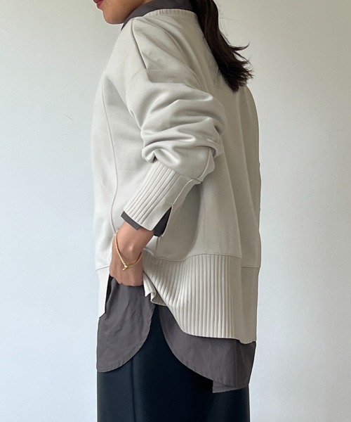 un dix cors(アンディコール)の「軽量ボンディングプルオーバー(スウェット・レディース・ブラック/アイボリー/オレンジ/グレイッシュベージュ・FREE)」の6枚目の写真