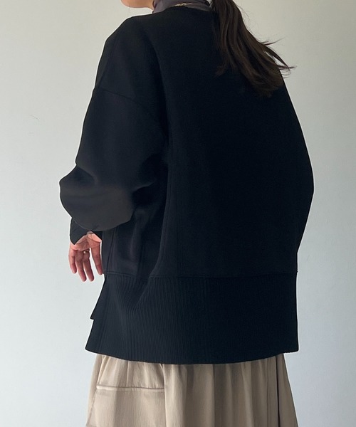 un dix cors(アンディコール)の「軽量ボンディングプルオーバー(スウェット・レディース・ブラック/アイボリー/オレンジ/グレイッシュベージュ・FREE)」の18枚目の写真