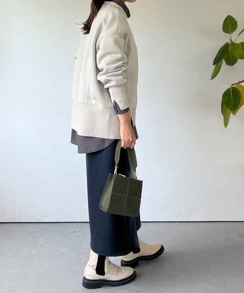 un dix cors(アンディコール)の「軽量ボンディングプルオーバー(スウェット・レディース・ブラック/アイボリー/オレンジ/グレイッシュベージュ・FREE)」の13枚目の写真