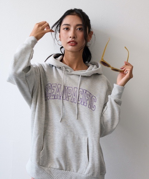 Ocean Pacific（オーシャンパシフィック）の「【OP:オーピー】ロゴスウェットパーカー 　フーディー（パーカー・メンズ・チャコール/アイボリー/グリーン/ベージュ/ヘザーグレー・MEDIUM/X-LARGE/LARGE）」の3枚目の写真