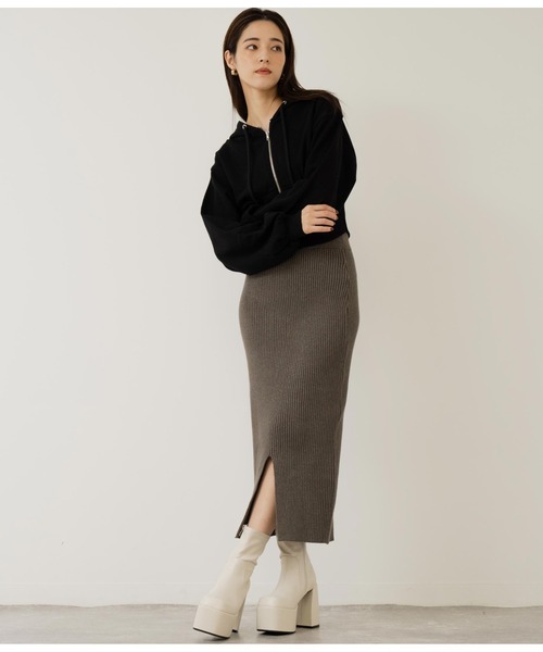 ANAP(アナップ)の「ラメ糸リブニットスカート【セットアップ対応】(スカート・レディース・レッド/ベージュ/ダークグレー・M/S)」の19枚目の写真