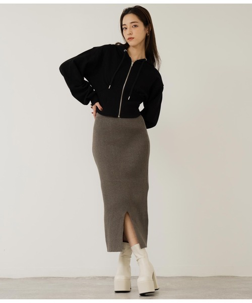 ANAP(アナップ)の「ラメ糸リブニットスカート【セットアップ対応】(スカート・レディース・レッド/ベージュ/ダークグレー・M/S)」の21枚目の写真