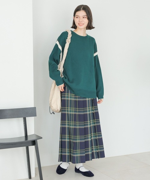 niko and...（ニコアンド）の「サイドクロシェニットプルオーバー（ニット/セーター・レディース・アイボリー/グリーン/ブラック/オフホワイト・LARGE/MEDIUM）」の13枚目の写真