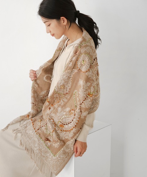 Bou Jeloud（ブージュルード）の「インド刺繍ストール（ストール/ショール・レディース・イエロー/グリーン/ベージュ/ネイビー・ONESIZE）」の13枚目の写真