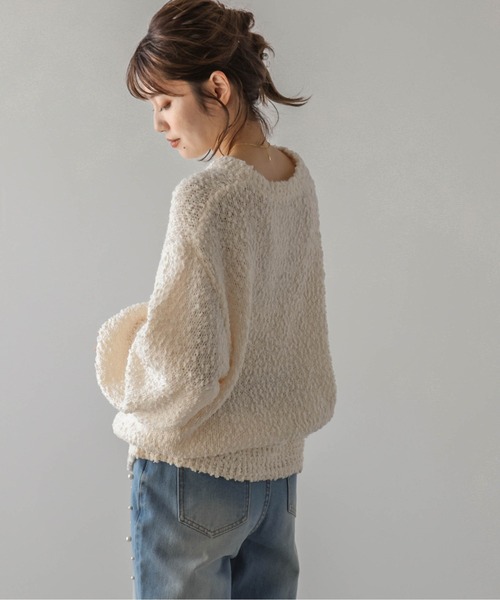 AMELY(エミリー)の「ブークレーニット(ニット/セーター・レディース・ブラック/ライトグレー/ブルー/オフホワイト・フリー)」の6枚目の写真