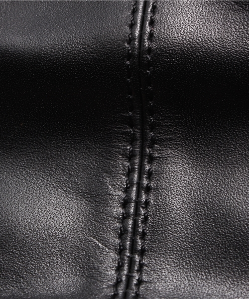 ROSE BUD（ローズバッド）の「(M&Z) M03206 LEATHER/BOA SML FLAP SHOULDER BAG[結婚式＆パーティー]（ショルダーバッグ・レディース・ライトベージュ/ブラック/ダークベージュ・ONE SIZE）」の14枚目の写真