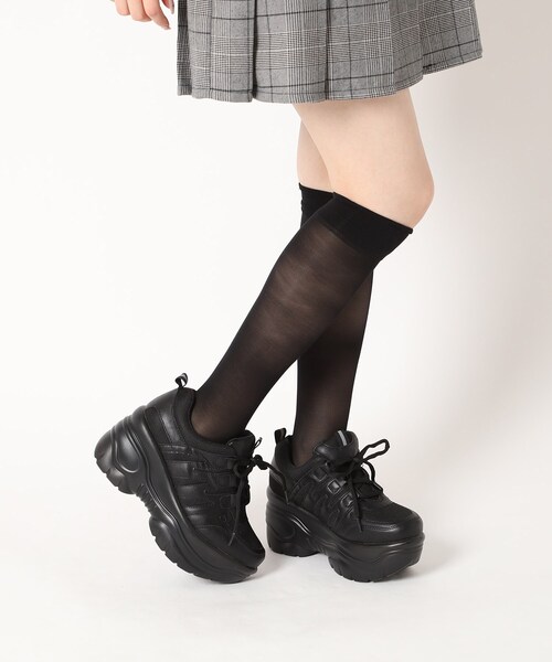 cs T&P(シーエスティーアンドピー)の「厚底レースアップスニーカー(スニーカー・レディース・ブラック・S/L/LL/M)」の1枚目の写真