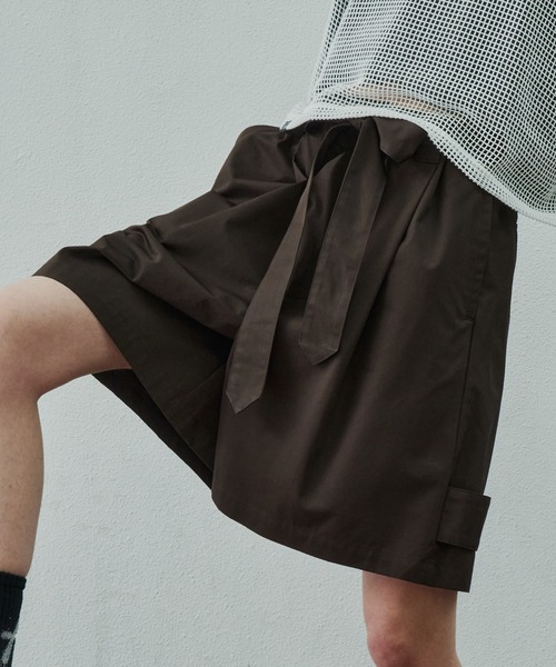 AIVER（アイバー）の「AIVER　ワイドフレアショートパンツ（スラックス・メンズ・ダークブラウン/ベージュ/ブラック・MEDIUM/SMALL/LARGE）」の17枚目の写真