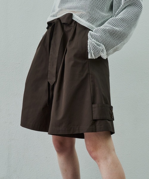 AIVER（アイバー）の「AIVER　ワイドフレアショートパンツ（スラックス・メンズ・ダークブラウン/ベージュ/ブラック・MEDIUM/SMALL/LARGE）」の18枚目の写真