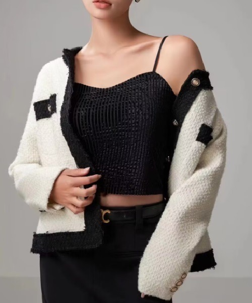 セール】ブラカップ付ききらきら光沢キャミソール（キャミソール