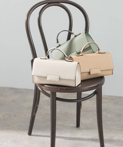 URBAN RESEARCH ROSSO WOMEN（アーバンリサーチ　ロッソ）の「フラップショルダーバッグ（ショルダーバッグ・レディース・ベージュ系その他/グリーン系その他/オフホワイト・-）」の8枚目の写真