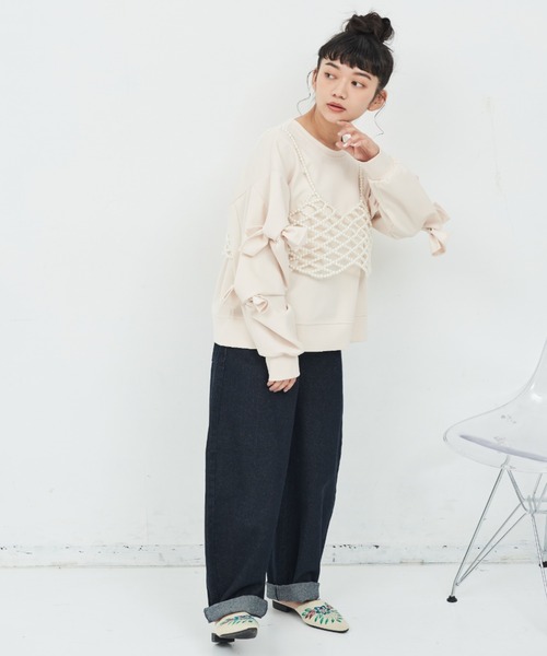 MERLOT（メルロー）の「袖リボンスウェット（スウェット・レディース・ホワイト/ブラック・FREE）」の4枚目の写真