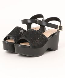 la farfa SHOES（ラ・ファーファ シューズ）の「la farfa shoes 厚底レースデザイン ストラップサンダル（サンダル）」