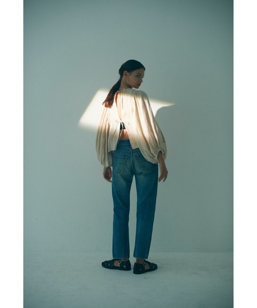 Heriter（エリテ）の「ハンドスモッキングブラウス（シャツ/ブラウス・レディース・ベージュ/ブラック/テラコッタ・38）」の6枚目の写真