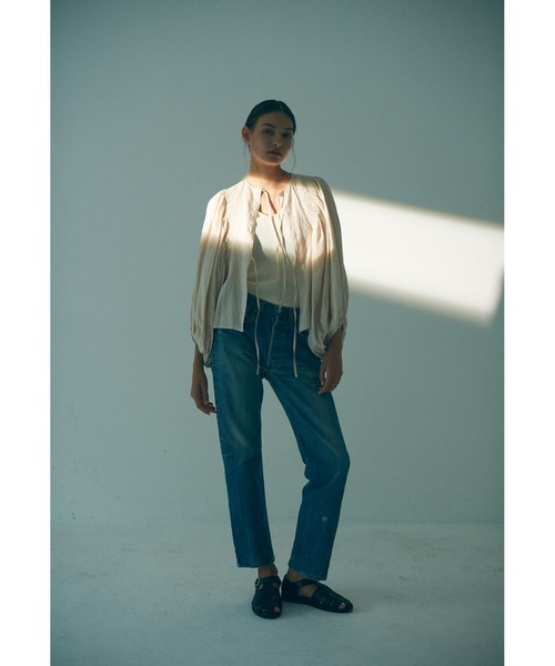 Heriter（エリテ）の「ハンドスモッキングブラウス（シャツ/ブラウス・レディース・ベージュ/ブラック/テラコッタ・38）」の9枚目の写真