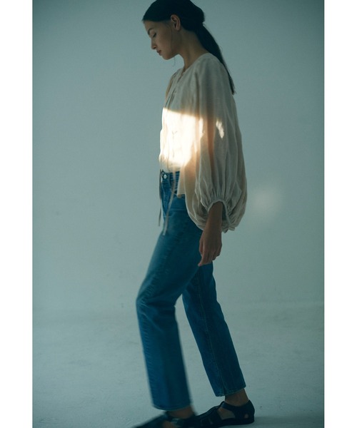 Heriter（エリテ）の「ハンドスモッキングブラウス（シャツ/ブラウス・レディース・ベージュ/ブラック/テラコッタ・38）」の10枚目の写真