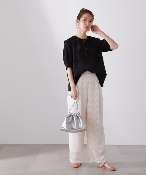 N.(N. Natural Beauty Basic)(エヌエヌナチュラルビューティーベーシック)の「◆ケープリボンブラウス(シャツ/ブラウス・レディース・オフホワイト/ブラック/イエロー/ブルー・MEDIUM)」の19枚目の写真