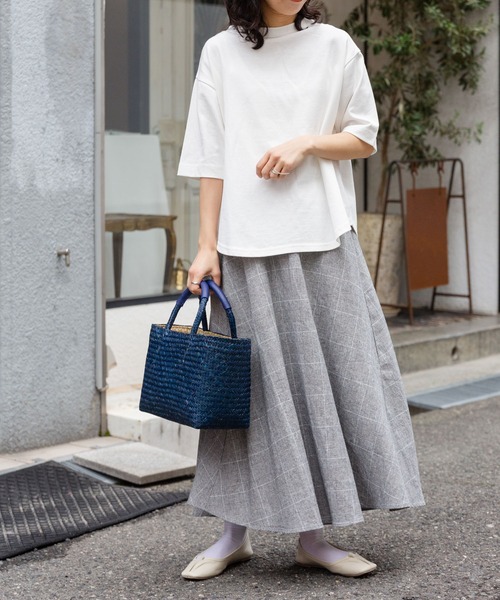 FORK&SPOON（フォークアンドスプーン）の「FORK&SPOON　ボトルネック5分袖Tシャツ（Tシャツ/カットソー・レディース・ベージュ系その他/ブラック/オフホワイト/ブルー/ブラック系その他/グリーン・1）」の14枚目の写真