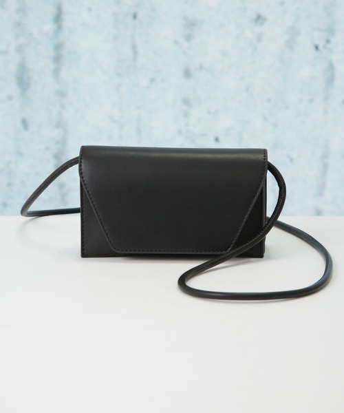 NANO universe（ナノユニバース）の「シンプルミニポシェット（ショルダーバッグ・レディース・ブラック/ライトベージュ/シルバー・FREE）」の7枚目の写真