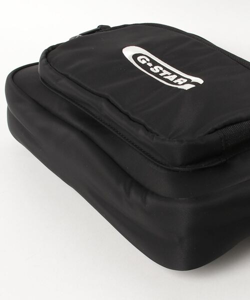 G-STAR(ジースター)の「PADDED FANNY BAG/ミニショルダーバッグ(ショルダーバッグ・メンズ・ダークブラック/グレー・ONE SIZE)」の6枚目の写真