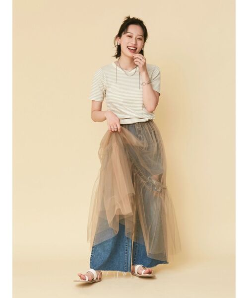 Ungrid(アングリッド)の「【WEB限定】コンパクトボーダーTee(Tシャツ/カットソー・レディース・チャコールグレー/オレンジ/グリーン/アイボリー・FREE)」の8枚目の写真