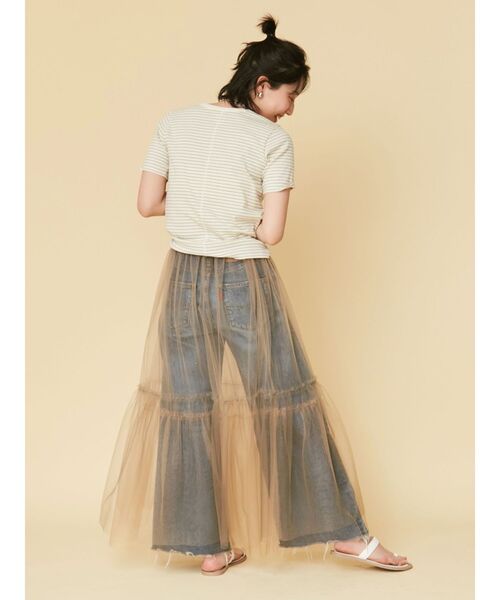 Ungrid(アングリッド)の「【WEB限定】コンパクトボーダーTee(Tシャツ/カットソー・レディース・チャコールグレー/オレンジ/グリーン/アイボリー・FREE)」の11枚目の写真