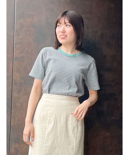 Ungrid(アングリッド)の「【WEB限定】コンパクトボーダーTee(Tシャツ/カットソー・レディース・チャコールグレー/オレンジ/グリーン/アイボリー・FREE)」の21枚目の写真