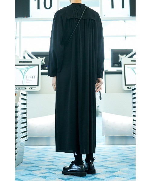 ENFOLD（エンフォルド）の「PEライトジョーゼット ピンタックドレス