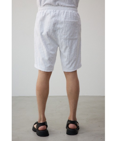 AZUL by moussy（アズールバイマウジー）の「ロゴ総柄パイルショーツ（スウェットパンツ・メンズ・ホワイト/ブラック/グレー・FREE）」の9枚目の写真