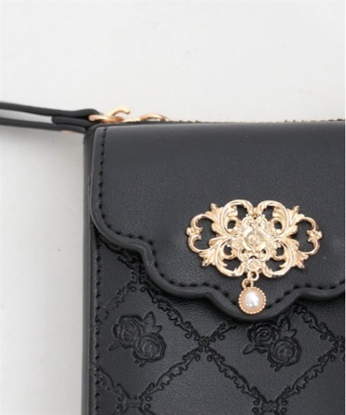 axes femme（アクシーズファム）の「ローズ型押しスマホポシェット（ショルダーバッグ・レディース・ブラック/キナリ/ピンク/ワイン・FREE）」の8枚目の写真