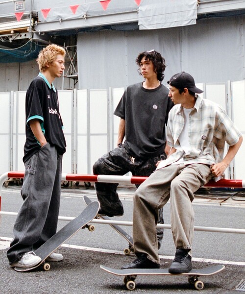 FREAK'S STORE（フリークスストア）の「The Crema Club/ザ クレマ クラブ 【別注】 スケーター デニム（その他パンツ・メンズ・ブラウン/サックスブルー/チャコールグレー・MEDIUM/LARGE）」の22枚目の写真