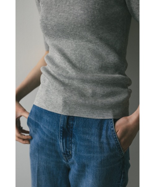 STYLEMIXER(スタイルミキサー)の「シアーリブラメニットトップ(ニット/セーター・レディース・シルバー/ゴールド/ブラック・FREE)」の18枚目の写真
