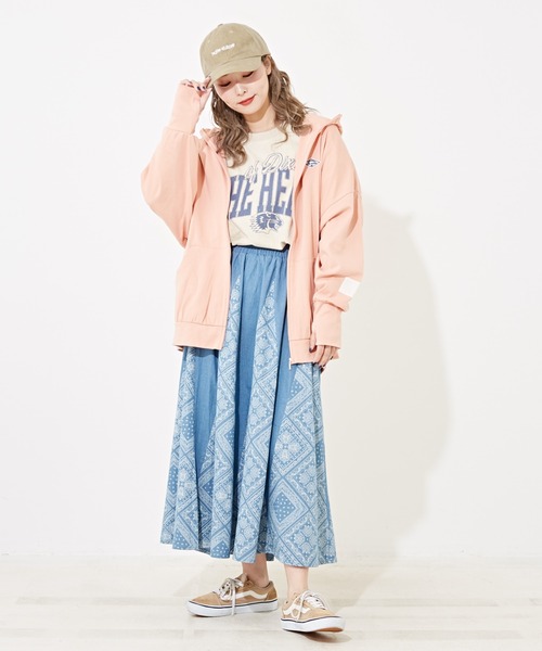 CUBE SUGAR（キューブシュガー）の「ペイズリープリントデニム切替スカート（デニムスカート・レディース・ライトブルー/インディゴブルー・M）」の16枚目の写真