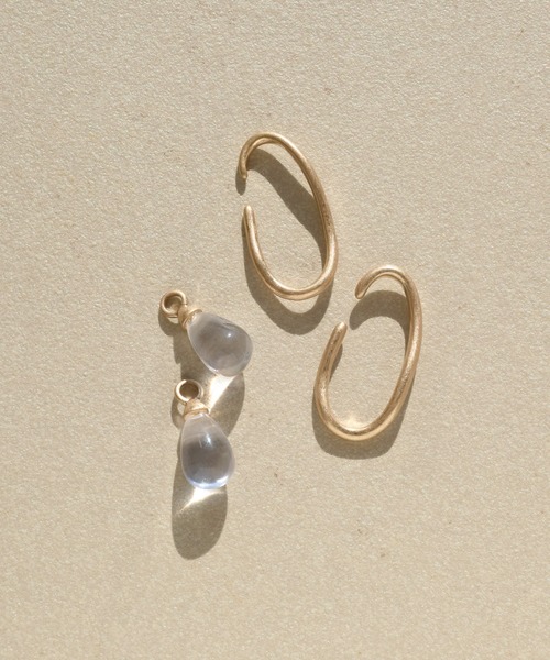 GOLDY（ゴールディ）の「スウィング ライン クリア イヤーカフ（イヤーカフ・レディース・ゴールド/シルバー系その他/ゴールド系その他/シルバー・FREE）」の6枚目の写真