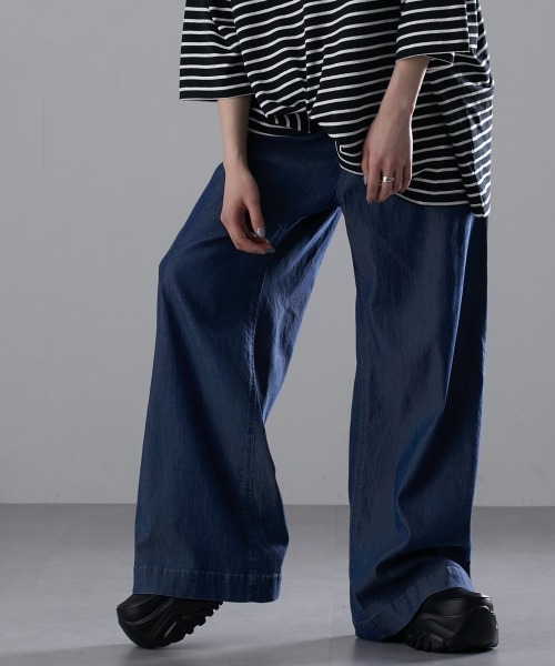 Soiunique（スワユニーク）の「【接触冷感・吸水速乾】ゆったりデニムワイドパンツ ［Soiunique］（デニムパンツ・レディース・ネイビー系/インディゴブルー・LL/M/L）」の5枚目の写真