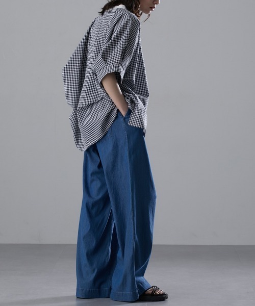 Soiunique（スワユニーク）の「【接触冷感・吸水速乾】ゆったりデニムワイドパンツ ［Soiunique］（デニムパンツ・レディース・ネイビー系/インディゴブルー・LL/M/L）」の15枚目の写真