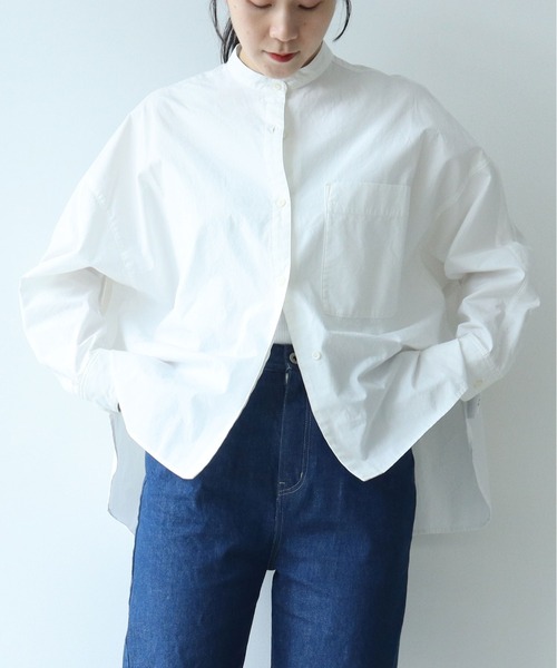 yuni(ユニ )の「FINXウェザー ワイドサイドスリットブラウス 1701BL002242(シャツ/ブラウス・レディース・ホワイト/ブラック・FREE)」の2枚目の写真