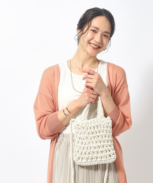 SHOO・LA・RUE（シューラルー）の「◆マクラメミニショルダーバッグ（ショルダーバッグ・レディース・アイボリー/ライトオレンジ系/キャメル/イエロー・00）」の16枚目の写真