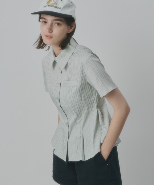 GIUNON(ジウノン)の「big collar flare shirt / ビッグカラーフレアシャツ(シャツ/ブラウス・レディース・アイボリー/ミント・FREE)」の6枚目の写真