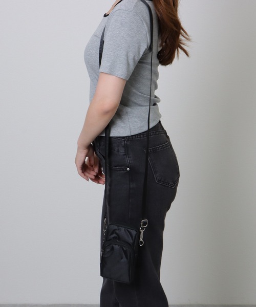 Lace Ladies(レースレディース)の「3ポケット スクエア ショルダー スマホ バッグ(ショルダーバッグ・レディース・ブラック/ネイビー・FREE)」の12枚目の写真