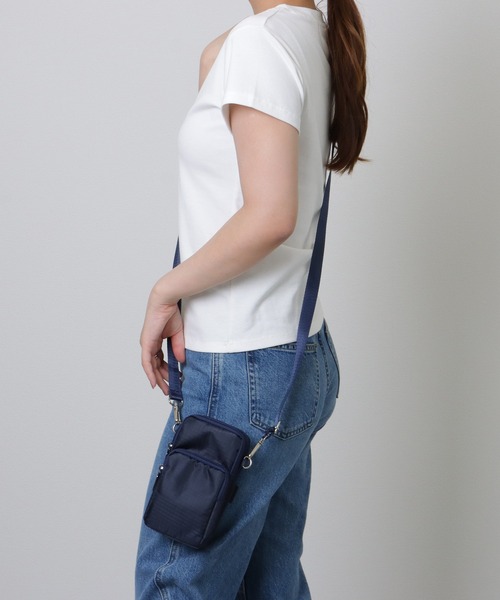 Lace Ladies(レースレディース)の「3ポケット スクエア ショルダー スマホ バッグ(ショルダーバッグ・レディース・ブラック/ネイビー・FREE)」の10枚目の写真