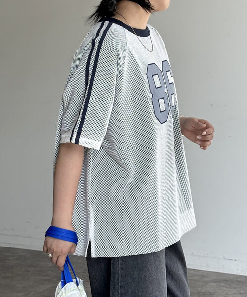 CPCM（シーピーシーエム）の「メッシュレイヤーナンバリングT（Tシャツ/カットソー・レディース・ネイビー/オフホワイト/ブラック・FREE）」の7枚目の写真