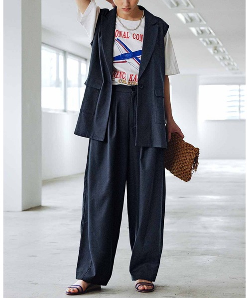 MEDE19F(メデジュウキュウ)の「MEDE19F リネンブレンド素材のバナナシルエットパンツ(その他パンツ・レディース・ダークネイビー・LARGE/MEDIUM/X-LARGE)」の3枚目の写真