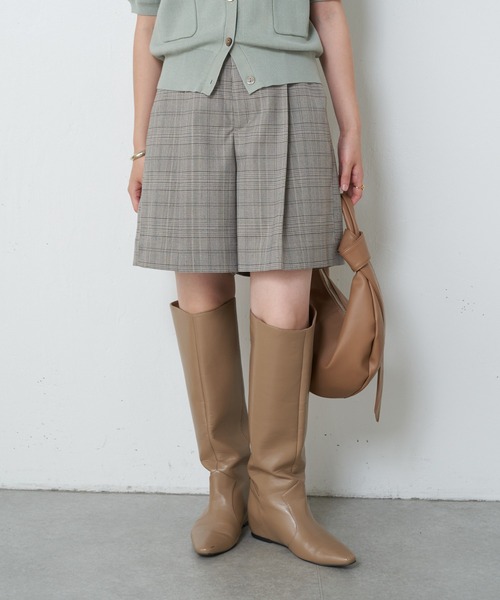COLLAGE GALLARDAGALANTE(コラージュガリャルダガランテ)の「ショートパンツ/セットアップ可(その他パンツ・レディース・ベージュ/グレイッシュベージュ・FREE)」の1枚目の写真