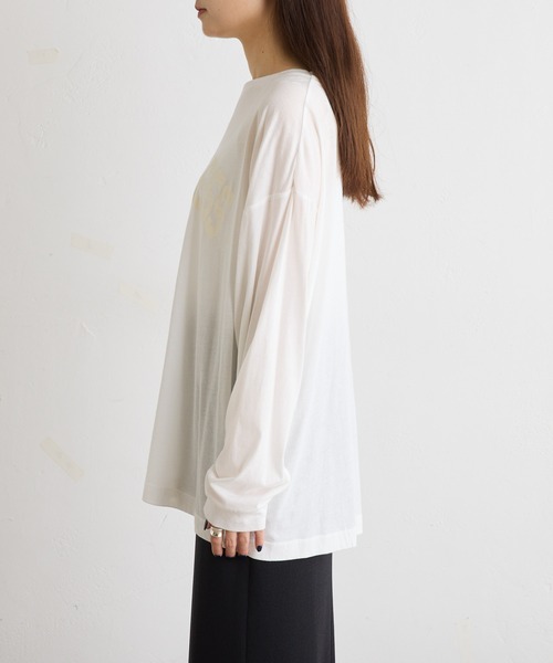 PUAL CE CIN（ピュアルセシン）の「シアーロゴプリントカットソー（Tシャツ/カットソー・レディース・オフホワイト/グレイッシュベージュ/ダークブルー・FREE）」の18枚目の写真