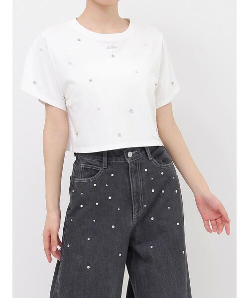 EATME(イートミー)の「パールストーン付クロップTシャツ(Tシャツ/カットソー・レディース・オフホワイト/ブラック・FREE)」の6枚目の写真