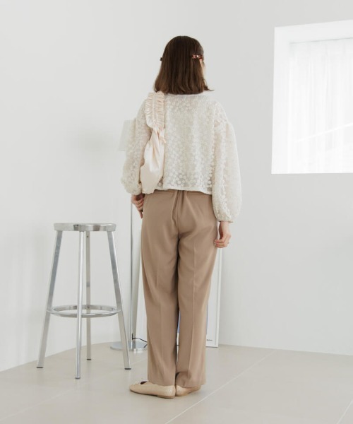 flower(フラワー)の「チャームベロアリボンクリップ(バレッタ/ヘアクリップ・レディース・ブラック/ブラウン・A/B)」の6枚目の写真