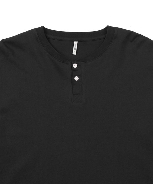 The DUFFER of ST.GEORGE（ザダファーオブセントジョージ）の「8oz HEAVY WEIGHT OVER SIZE L/SL HENLEY TEE：8オンス ヘビーウェイト オーバーサイズ ヘンリーネック ロンT（Tシャツ/カットソー・メンズ・スミクロ/ホワイト/ブルーグレー・SMALL/MEDIUM/LARGE/X-LARGE）」の7枚目の写真