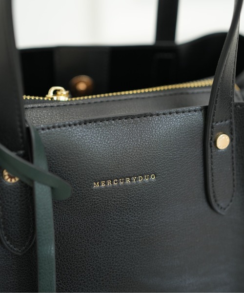 MERCURYDUO（マーキュリーデュオ）の「【MERCURYDUO/マーキュリーデュオ 】 ≪新色追加≫ 配色 アオリ軽量ハンドバッグ（ハンドバッグ・レディース・ベージュ/ダークブラウン/ブラック/アイボリー/ライトグレー/グレイッシュベージュ・FREE）」の8枚目の写真